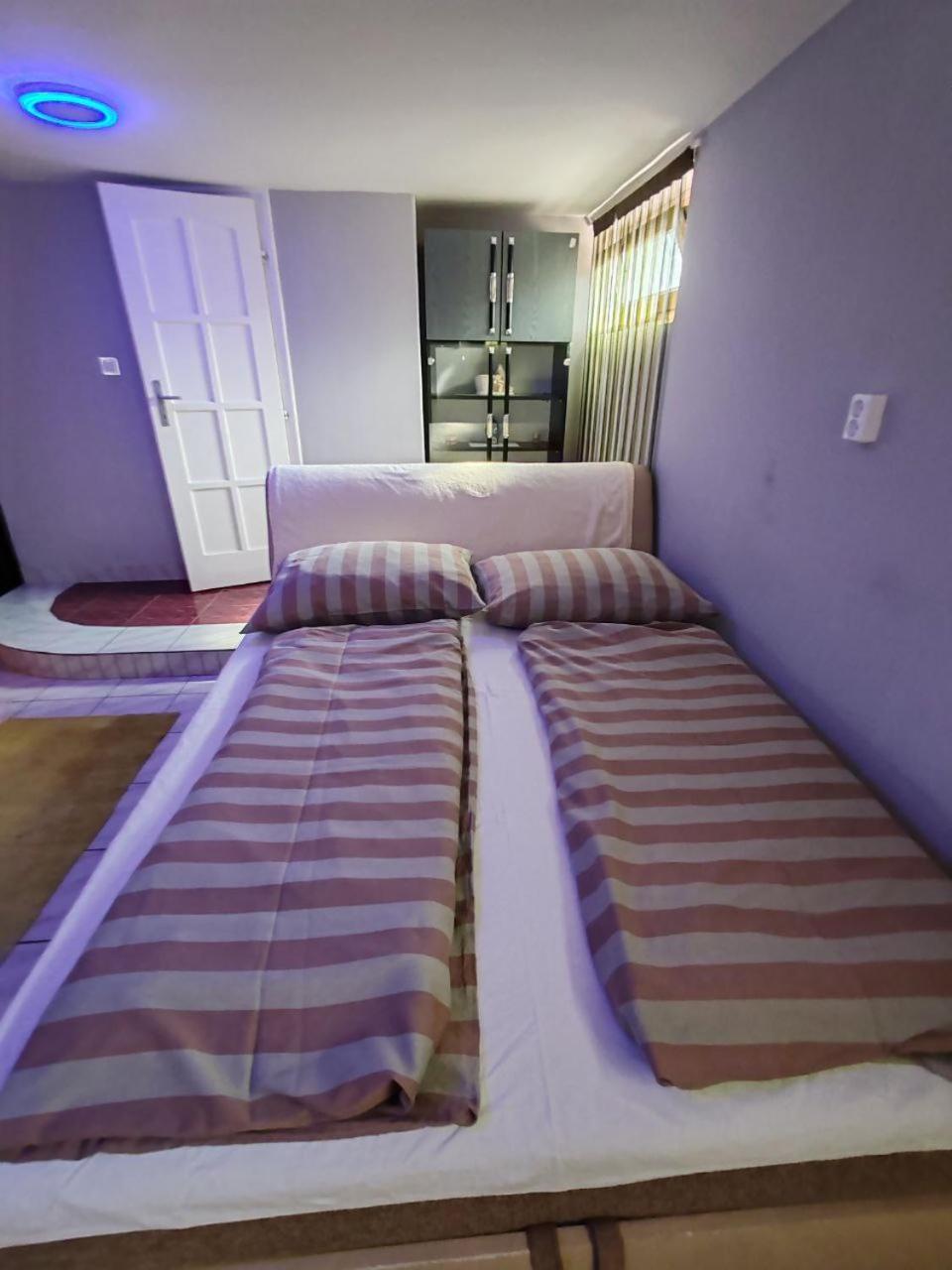 Hajnal Apartman Hajduszoboszlo Exterior photo
